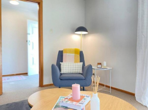Top Location - Hillcrest Charmer - 3 Bedroom house